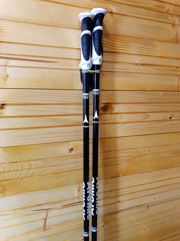 NOVÉ PALICE ATOMIC APT BLACK-WHITE 125CM